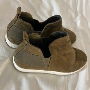 Forrest Green Heeled Slip-on Sneakers